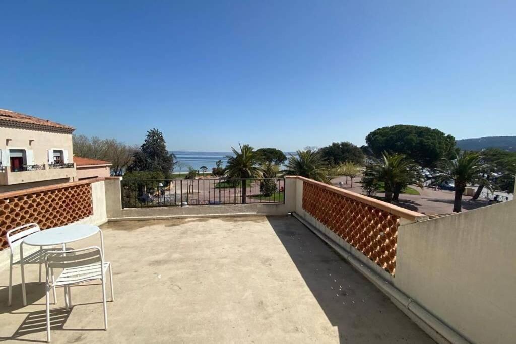Martigues Apartment Exterior photo